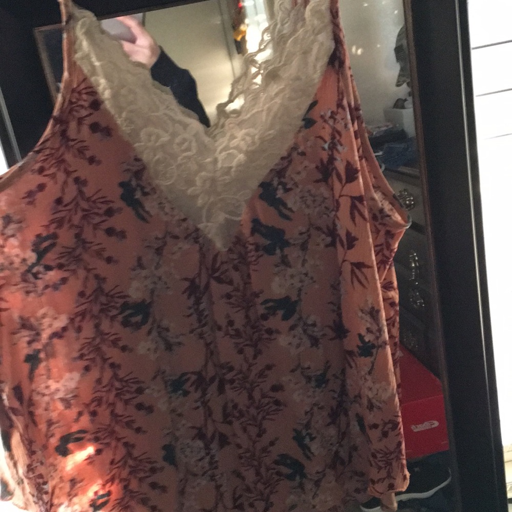 Tank top - Picture 3 of 4